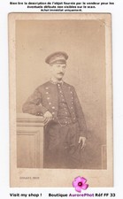 HOMME EN UNIFORME, MILITAIRE ? COL & CASQUETTES AVEC ÉTOILES, CDV LORANS -FF33