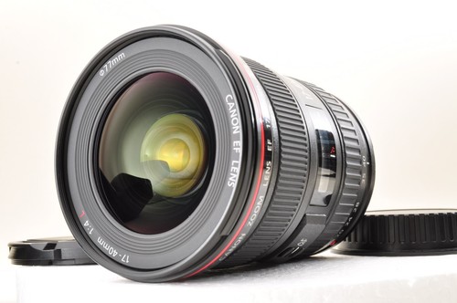 Objectif zoom grand angle