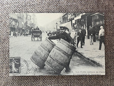 CPA PARIS REPRODUCTION LE ROULEUR DE TONNEAUX