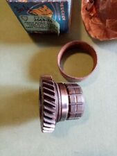 PEUGEOT 304 Pignon moteur / embrayage 32 dents. Réf : 2068 . 20