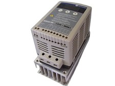 ATV08HU05M2 - TÉLÉMÉCANIQUE