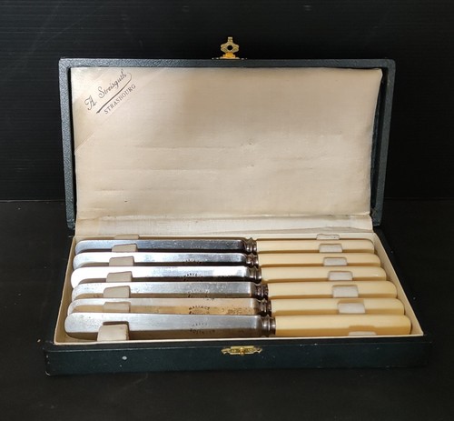 Cheese table knives - 6, blade