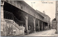 54 VEZELISE - Les halles -