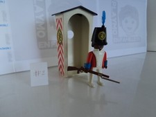 PLAYMOBIL vintage pirates soldat anglais tunique rouge guérite 3544 de 1981 #2