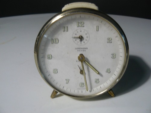 Reveil junghans remontoir - reveil,