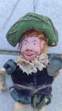 Ancienne Marionnette Début