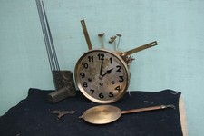 mouvement complet de carillon Junghans 5 tiges 8 marteaux.**