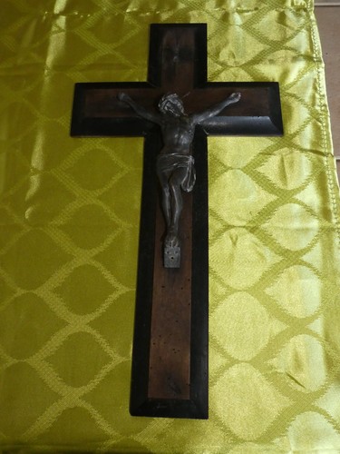 Ancien grand crucifix - grand,