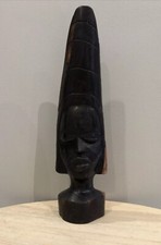 Statue Visage en Bois