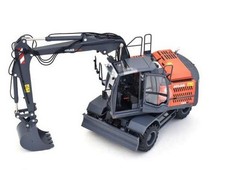 AT-COLLECTION, Pelle sur pneus