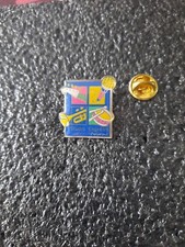 Pin's studio express polaroïd photo video photographe musique - pin Pins mai23