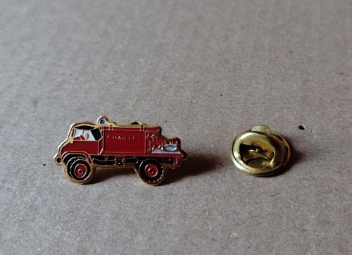 Pin pompier ccf camion - pin's,