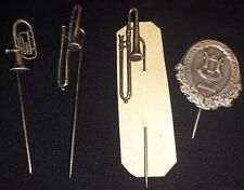 Médaille Militaire Lot de 4 Epinglettes Festival de Musique+trompettes    N°776