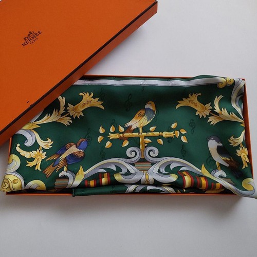Foulard hermès soie - en,
