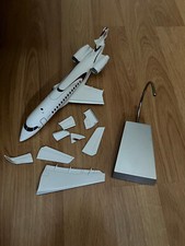 Maquette cassé 1/72 Dassault Falcon 5X