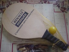 S28/ JEU DE PLAGE VACANCES COLLECTOR RAQUETTE EN BOIS RENAULT VOITURE CAMION