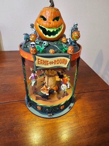 Lemax spooky town eerie - lemax, go