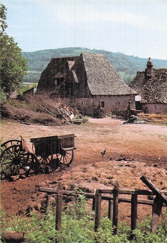 Cere ferme toit de - 46, au