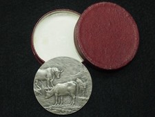 MEDAILLE BRONZE H.DUBOIS 50mm - COMICE DE COSNE - VACHE LAITIÈRE