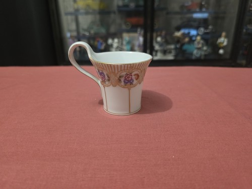 Petite tasse café - ☕petite, à