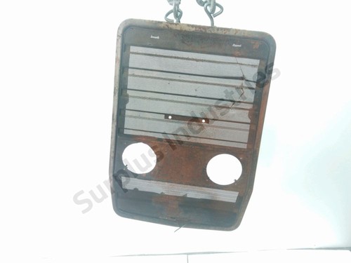 Calandre massey ferguson 260 - calandre,