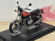1/18 Kawasaki 750RS Red