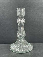 bougeoir  ancien en verre moulé très tendance 22,5 cm