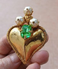 Broches Christian Lacroix