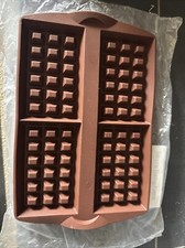 tupperware 2 moules silicone à  gaufres