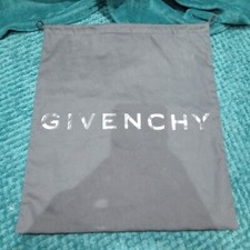  HOUSSES / DUSTBAG  GIVENCHY 38,5 cm/33,5 cm