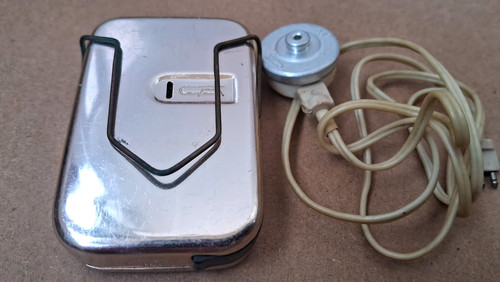 Rare ancien mini transistor