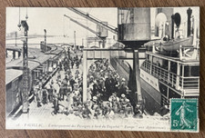 CPA Carte Postale  PAUILLAC Embarquement des Passagers a bord du Paquebot EUROPE