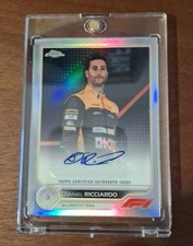 Topps Chrome Auto Daniel Ricciardo 2022 F1 Formula 1 Refractor Autograph McLaren