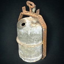 Lampe à carbure ancienne de