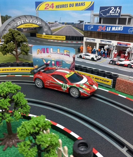 Voiture pour circuit carrera - voiture,