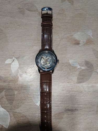 Montre squelette stuhrling - squelette,