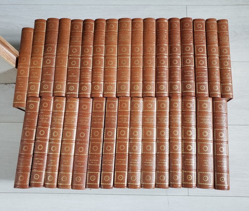 Lot volumes reliés - 32, will