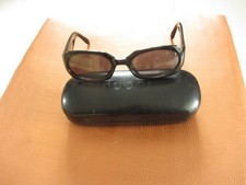Lunettes de soleil Gucci 130