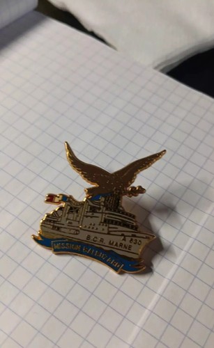 Pin bateau militaire - pin's,