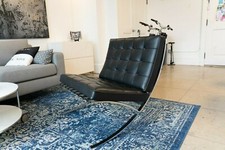 Authentic Knoll Black