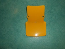 Bavette arrière jaune