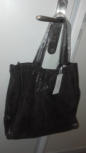 Sac neuf guess - sac, "guess"
