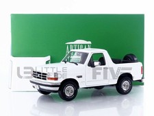 GREENLIGHT COLLECTIBLES 1/18 - FORD BRONCO XLT - 1993 19086