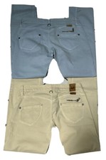 LOT DE 2 PANTALONS FREEMAN T