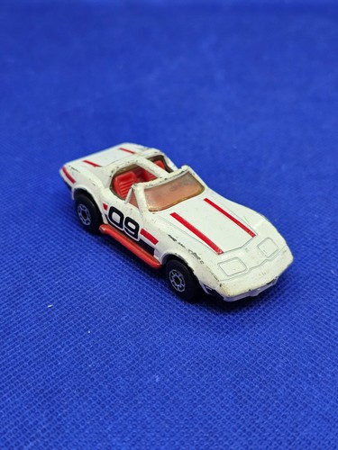 Chevrolet corvette stingray - corvette, t
