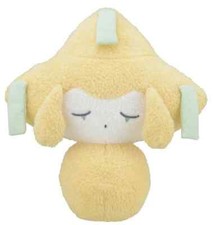 Poupée peluche endormie