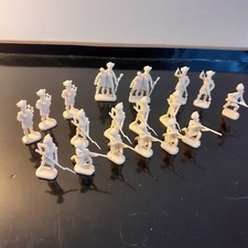 18 figurines au 1/72.WATERLOO