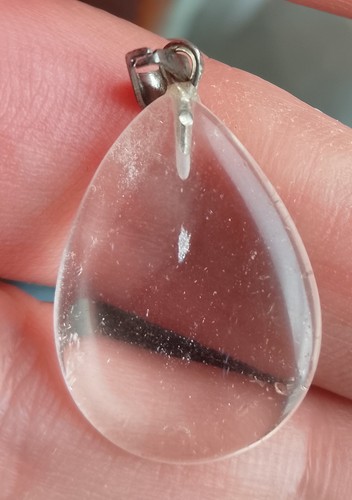 Pendentif forme goutte - forme,