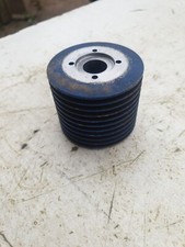 Culasse voiture  thermique  1/8