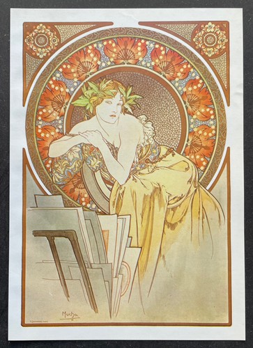 Femme chevalet par - au,